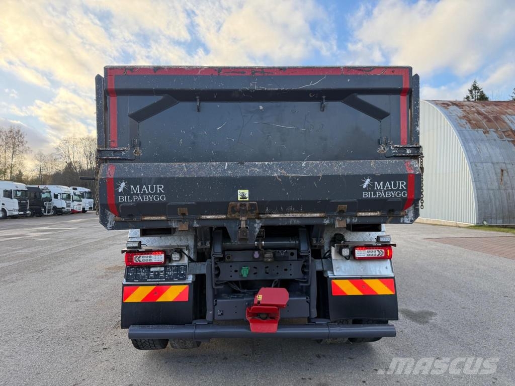 Volvo FH540 8X4 EURO6 + RETARDER + STEEL/AIR + LIFTING A شاحنات قلابة