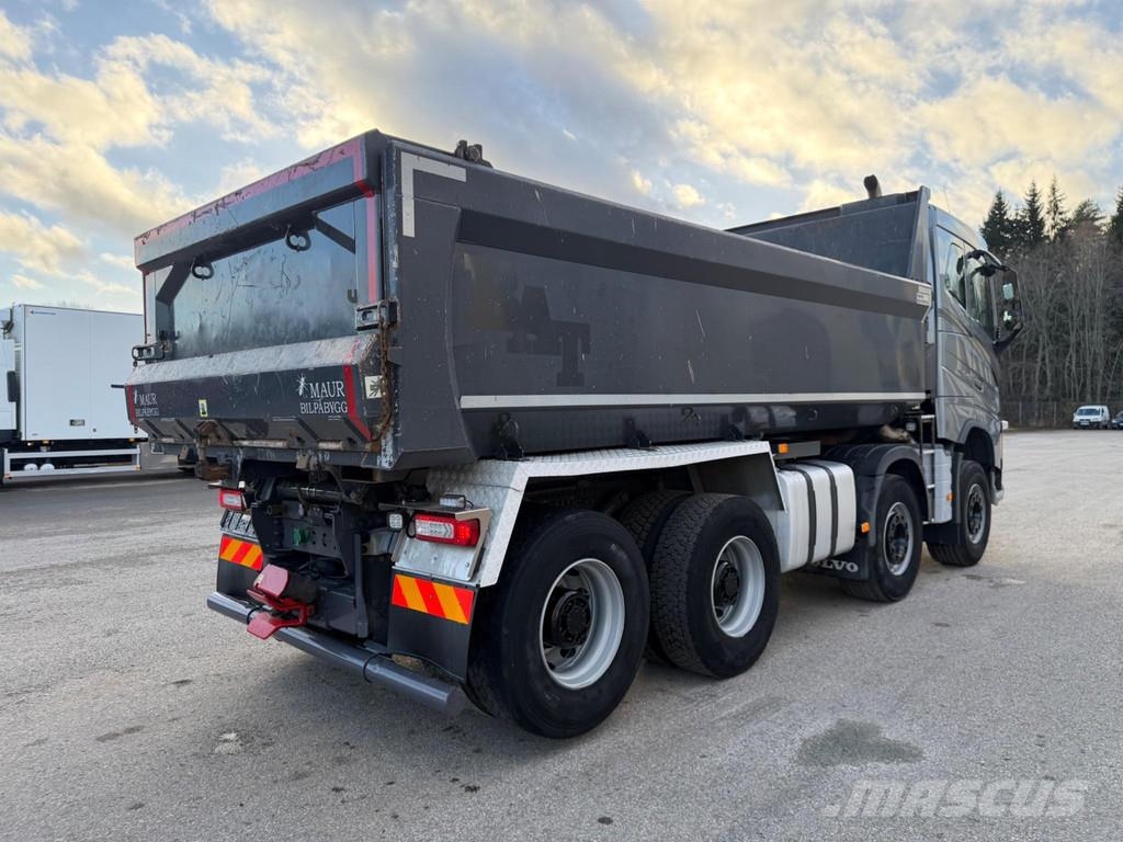 Volvo FH540 8X4 EURO6 + RETARDER + STEEL/AIR + LIFTING A شاحنات قلابة
