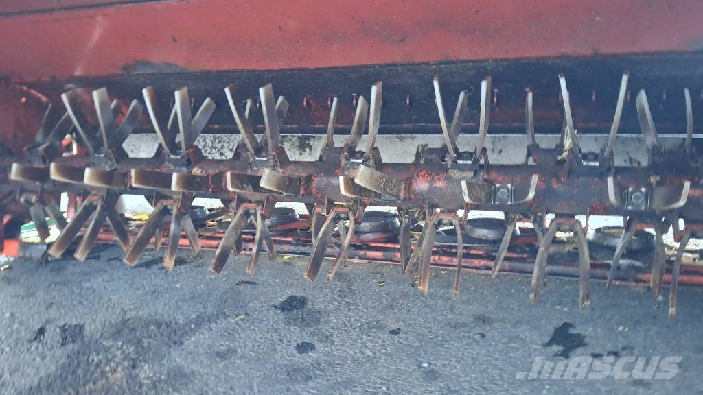 Kuhn FC 283 Niittomurskain Niittomurskaimet