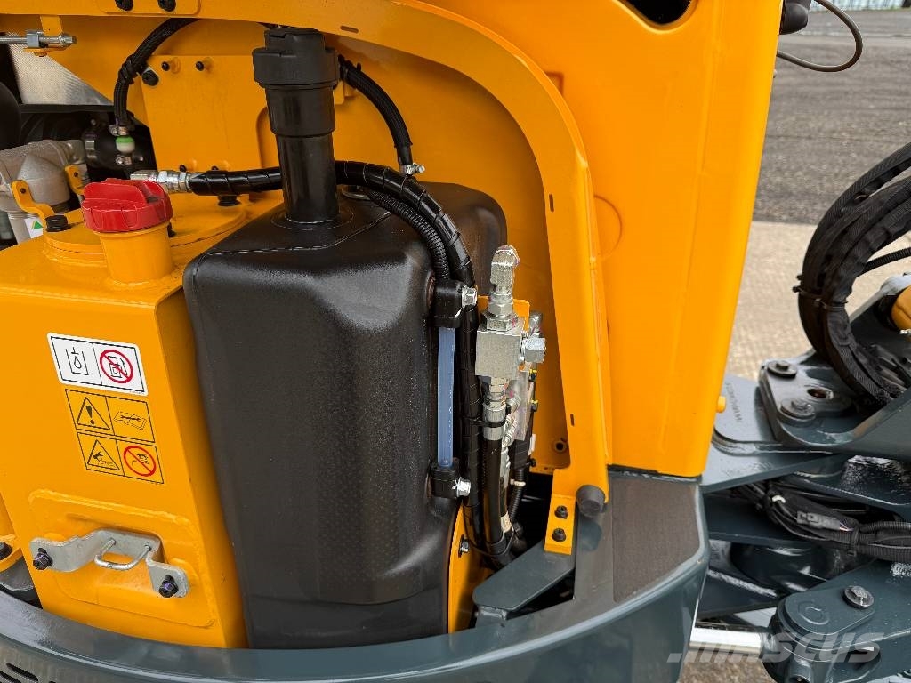 Hyundai R25Z-9 AK 小型挖土機/掘鑿機<7t(小型挖掘機)