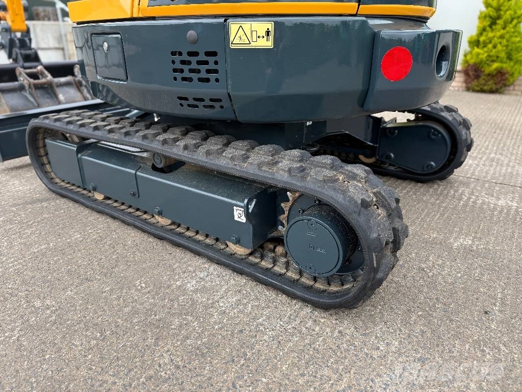 Hyundai R25Z-9 AK 小型挖土機/掘鑿機<7t(小型挖掘機)