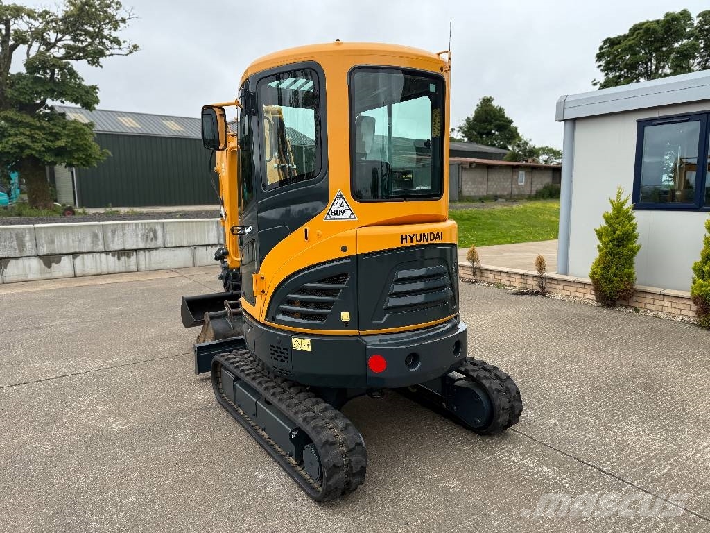Hyundai R25Z-9 AK 小型挖土機/掘鑿機<7t(小型挖掘機)
