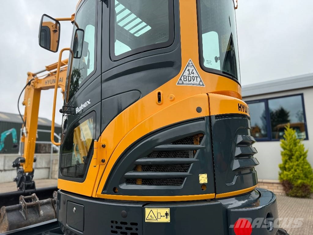 Hyundai R25Z-9 AK 小型挖土機/掘鑿機<7t(小型挖掘機)