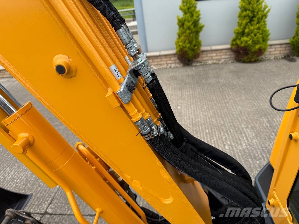 Hyundai R25Z-9 AK 小型挖土機/掘鑿機<7t(小型挖掘機)