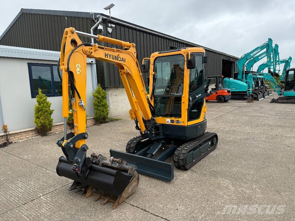 Hyundai R25Z-9 AK 小型挖土機/掘鑿機<7t(小型挖掘機)