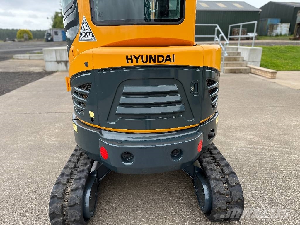 Hyundai R25Z-9 AK 小型挖土機/掘鑿機<7t(小型挖掘機)