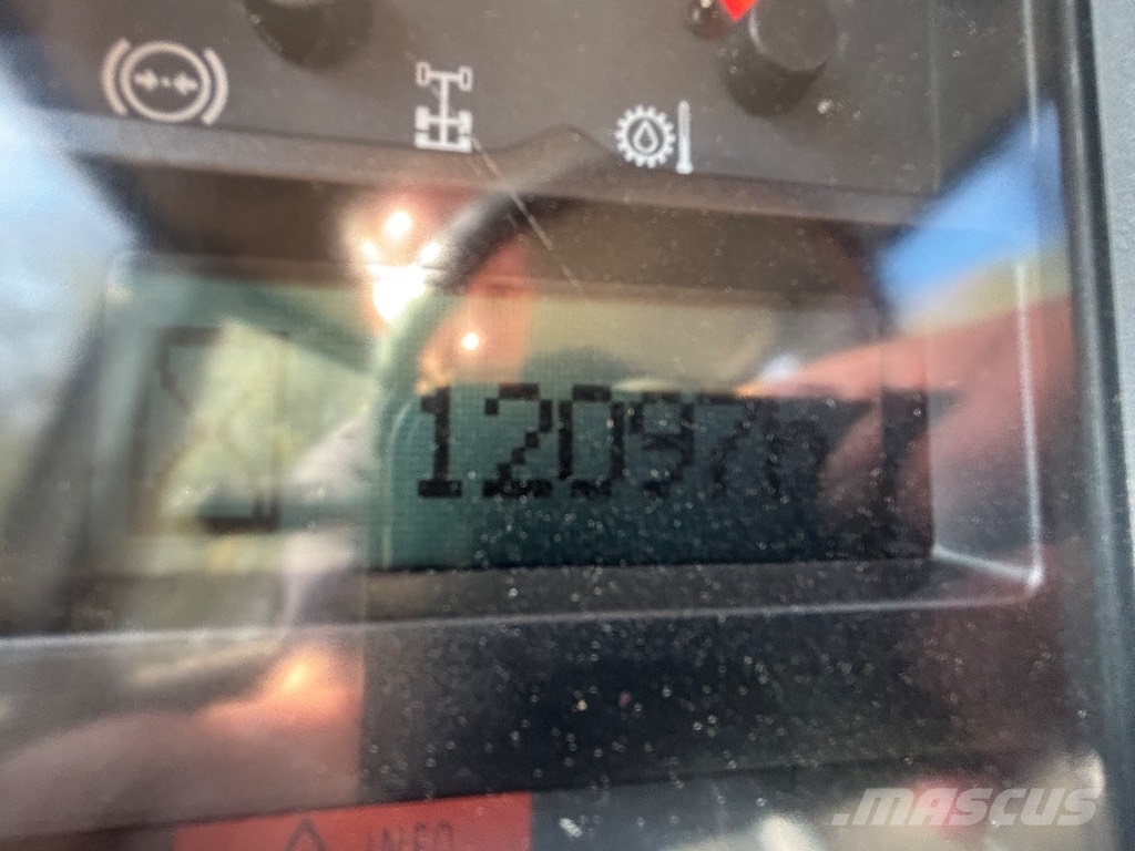 Volvo A 30 E 铰接式自卸车