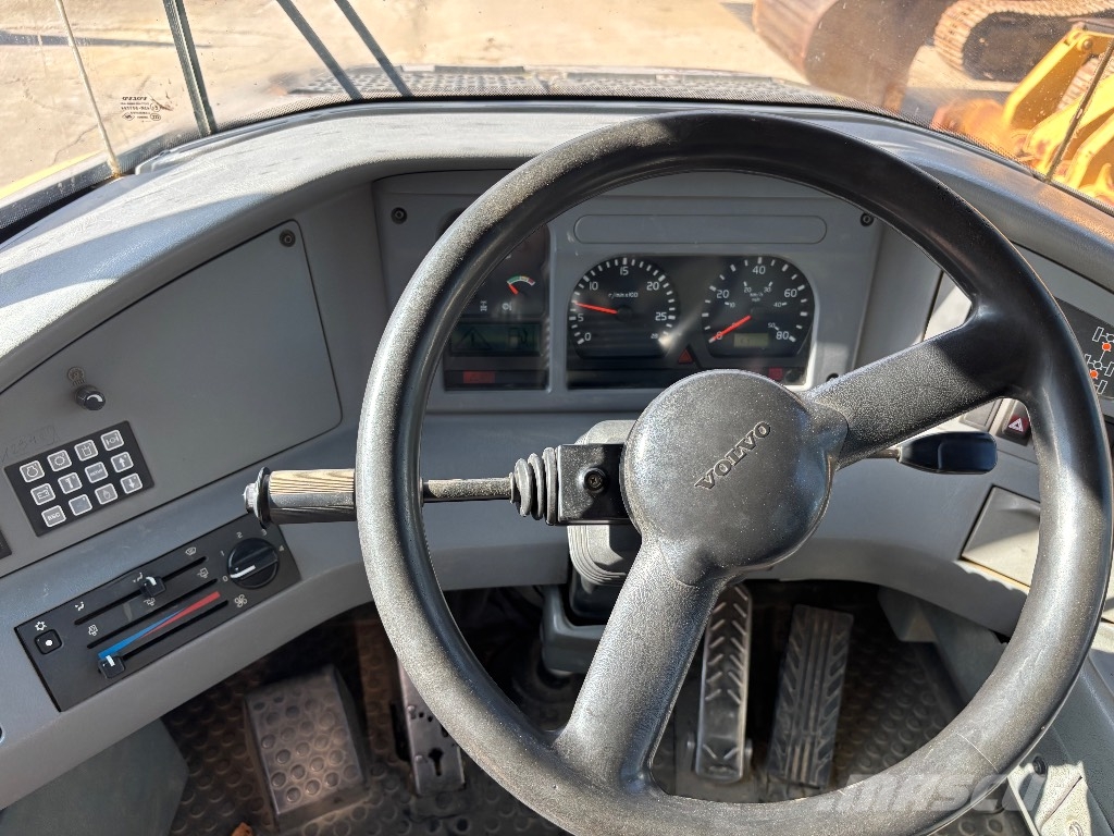 Volvo A 30 E 铰接式自卸车