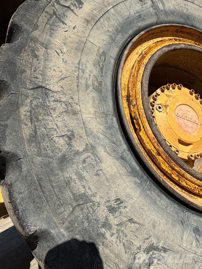 Volvo A 30 E 铰接式自卸车