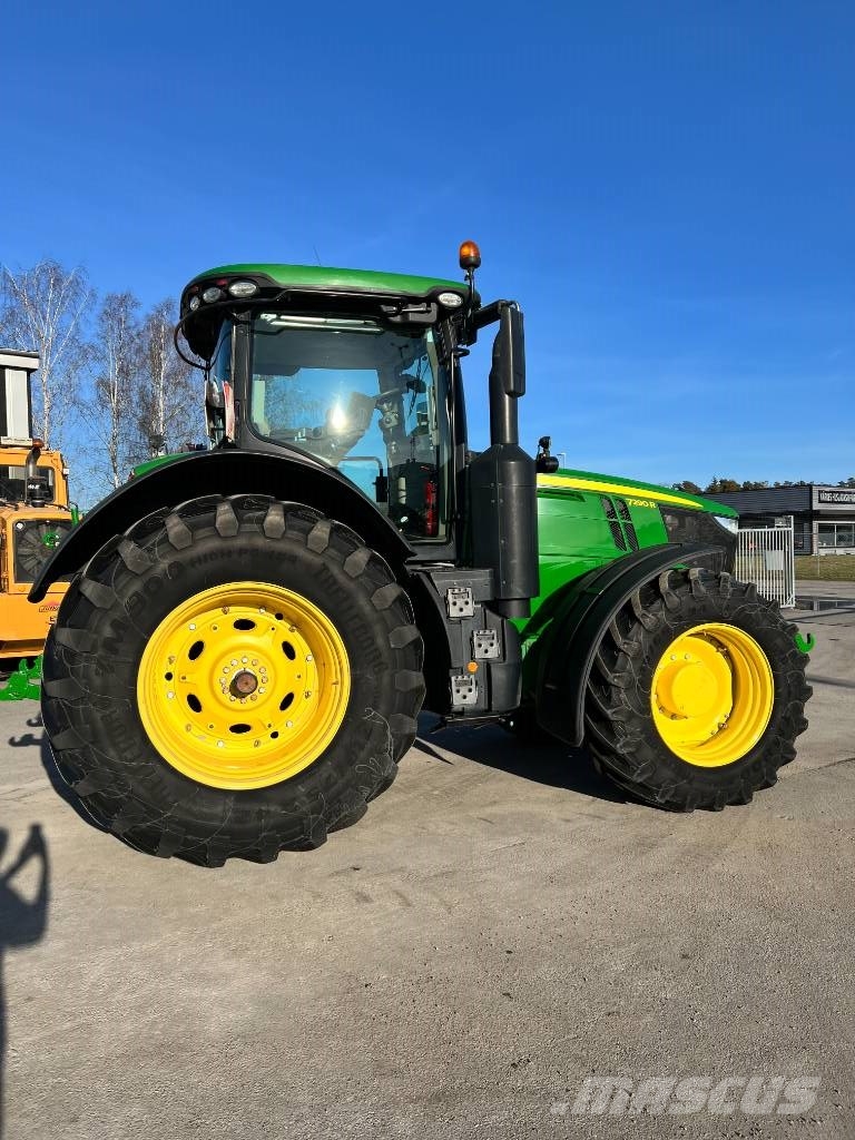 John Deere 7290 R Traktoriai