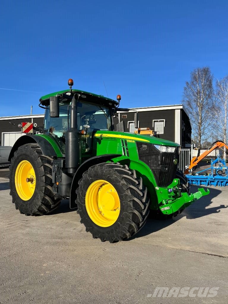 John Deere 7290 R Traktoriai