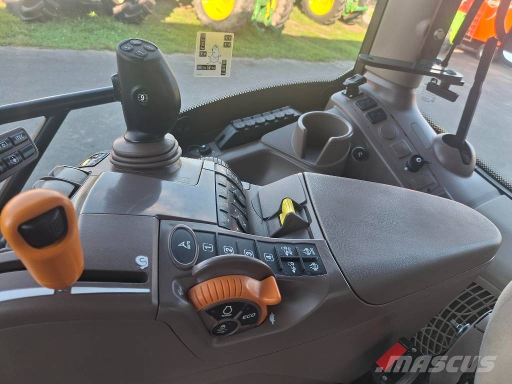 John Deere 6120 R Traktorji
