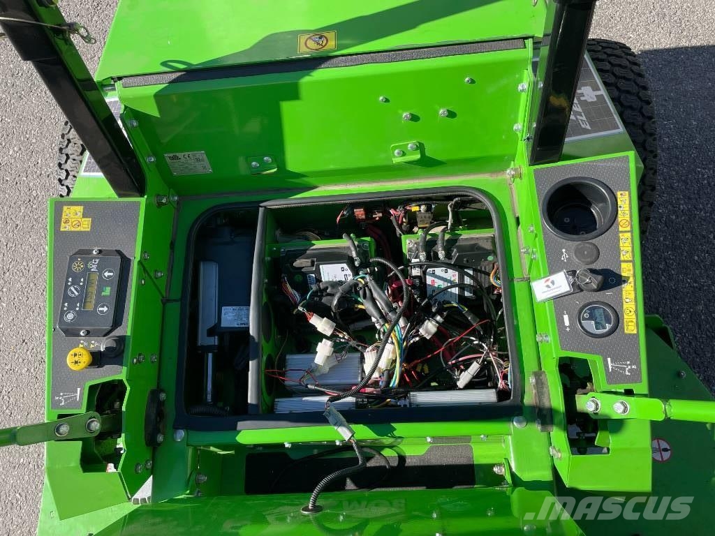 Mean Green Majoris CXR 152 "Batteridriven Lithium" ركوب الحشائش