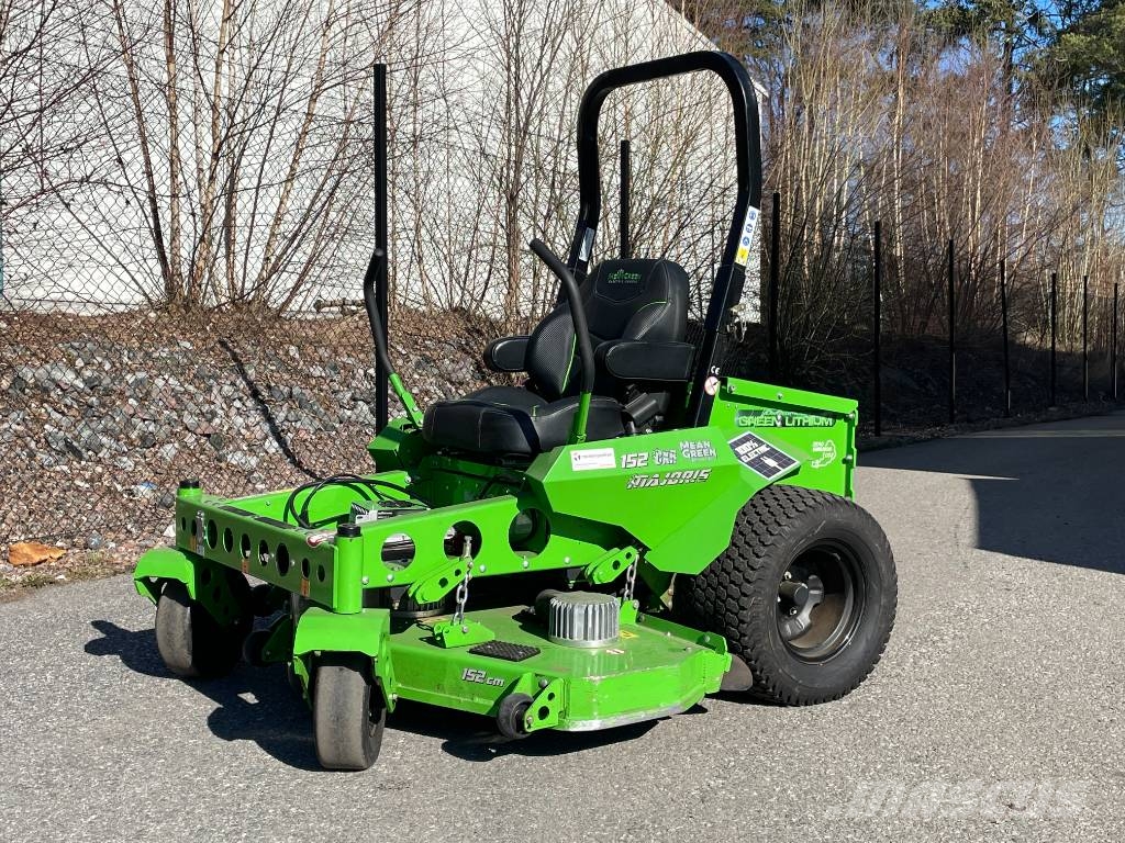 Mean Green Majoris CXR 152 "Batteridriven Lithium" ركوب الحشائش