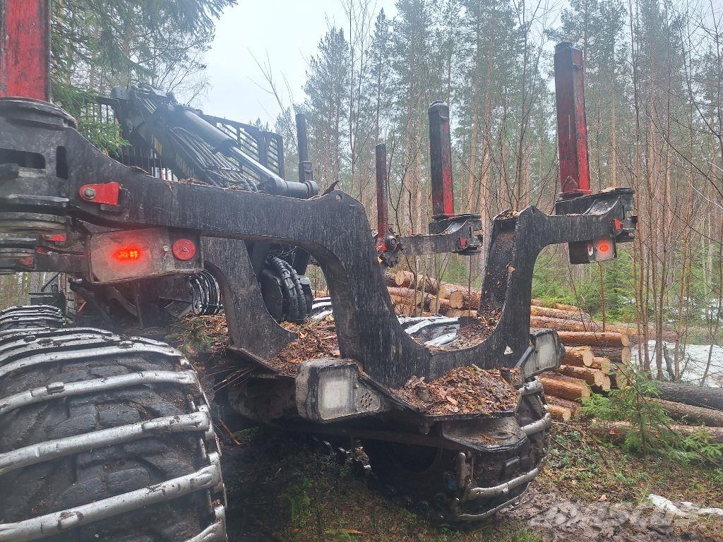 Komatsu 855 Forwarderid