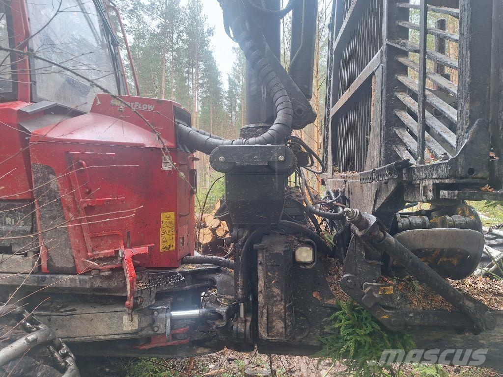 Komatsu 855 Forwarderid