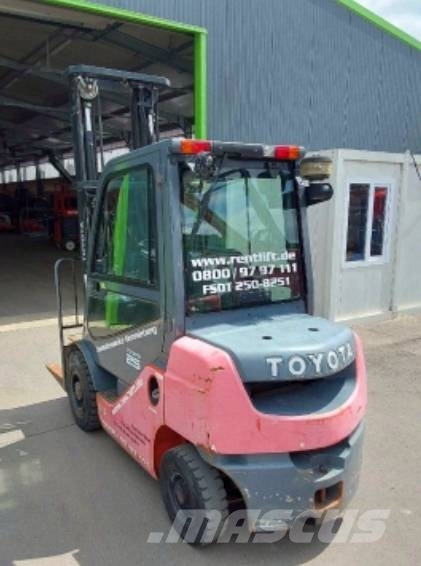 Toyota 02-8 FDF 25 Diesel forklifts