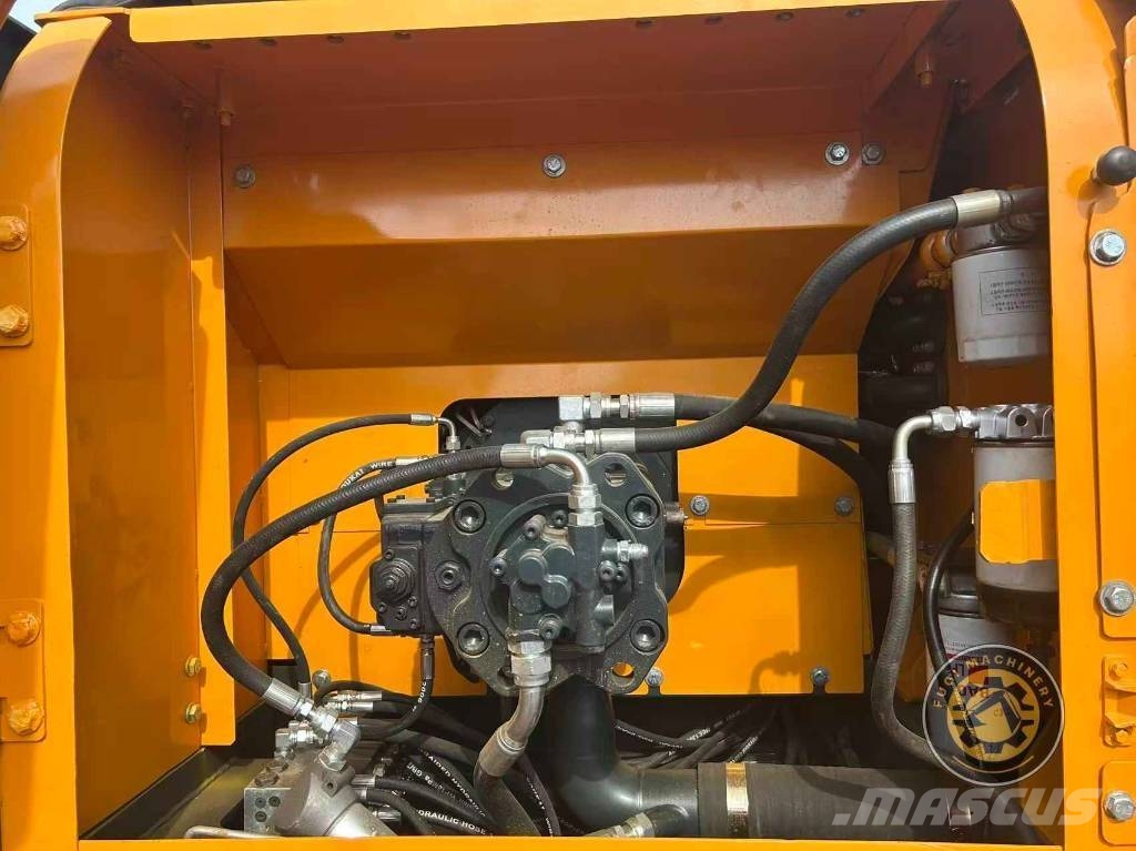 Hyundai 220HD 履带挖掘机