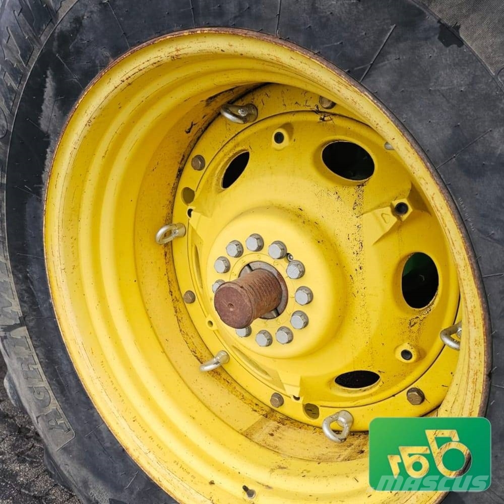 John Deere 7930 AutoQuad Tractors