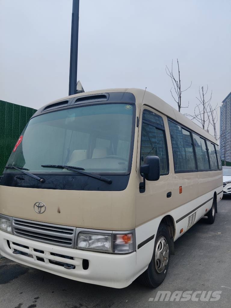 Toyota Coaster Mikroautobusai