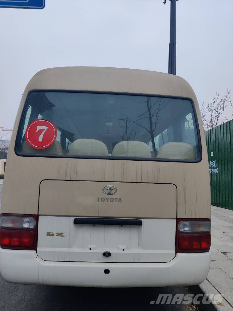 Toyota Coaster Mikroautobusai