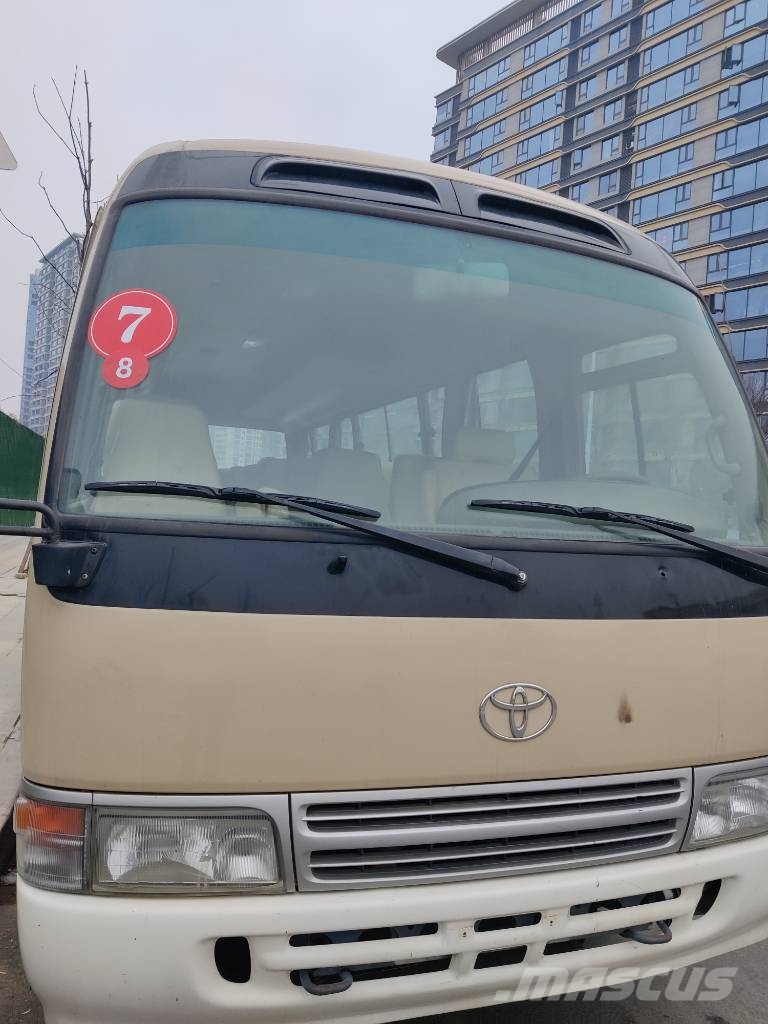 Toyota Coaster Mikroautobusai