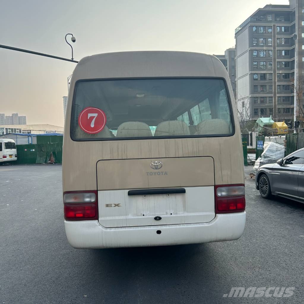 Toyota Coaster Mikroautobusai