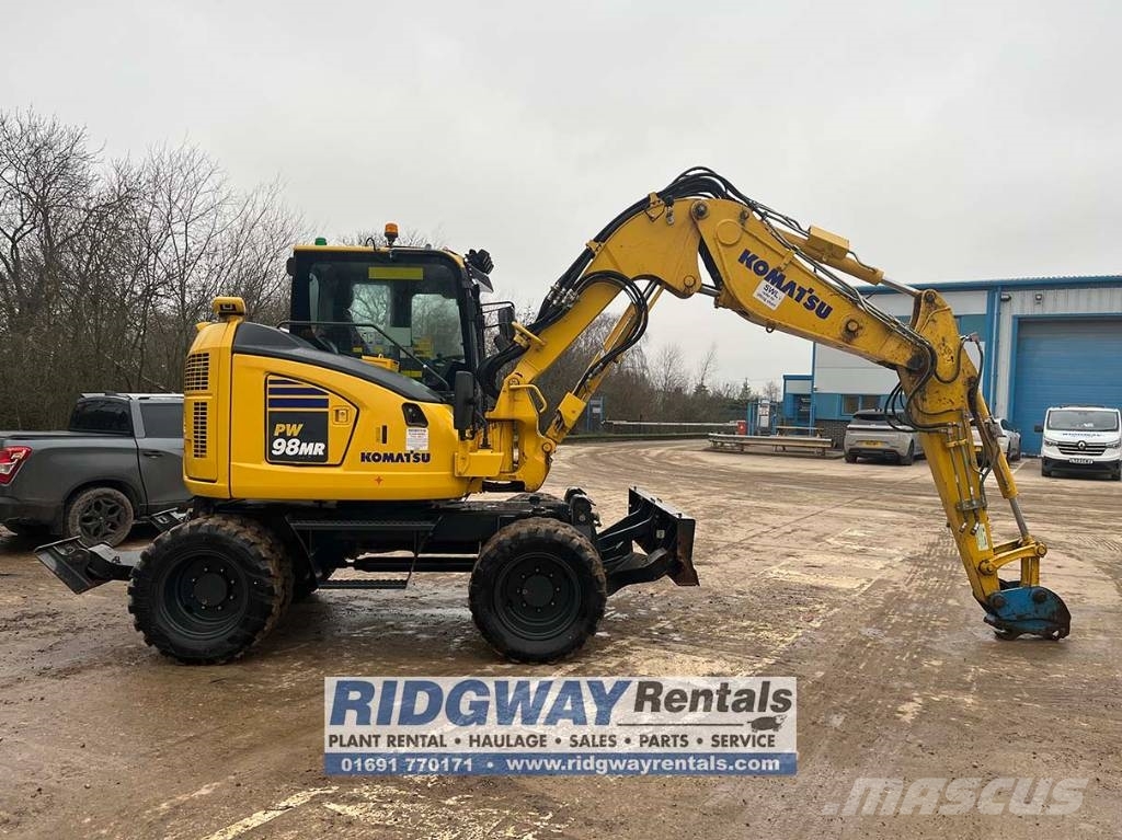 Komatsu PW 98 MR-11 حفارات بعجل