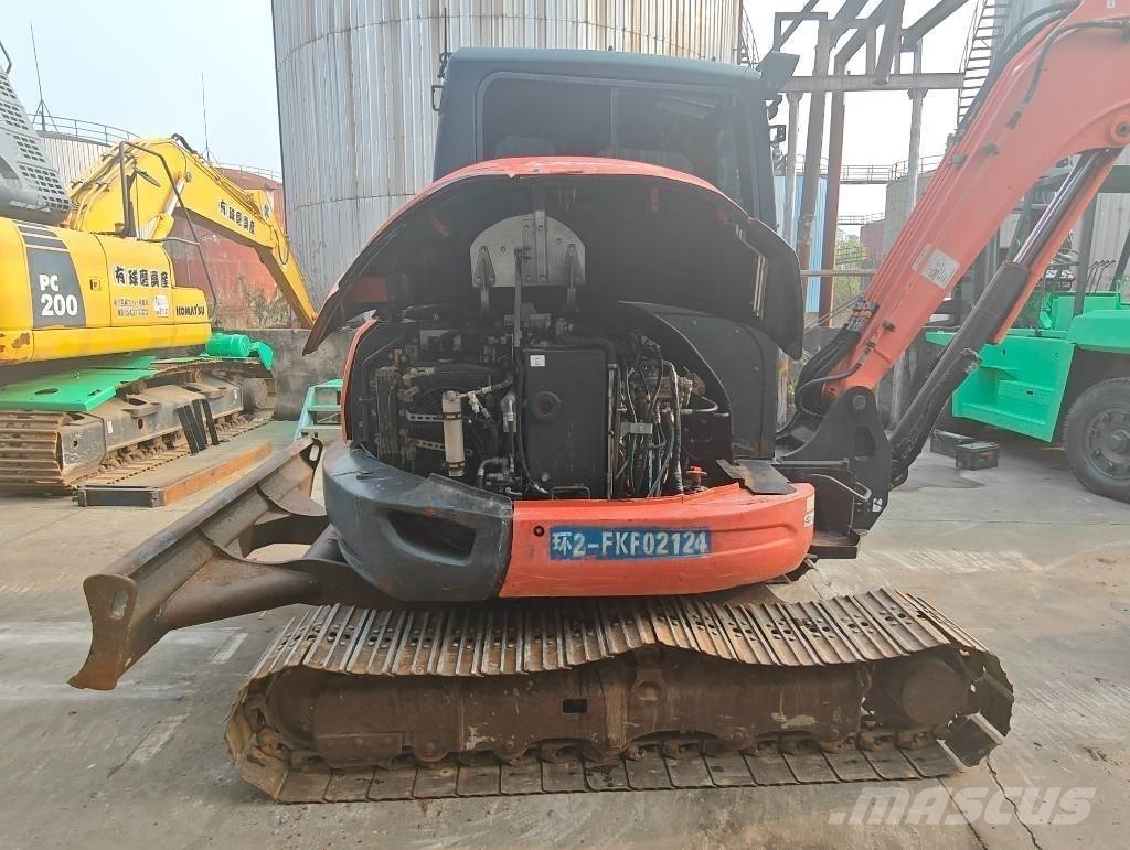 Kubota KX165 小型挖掘机