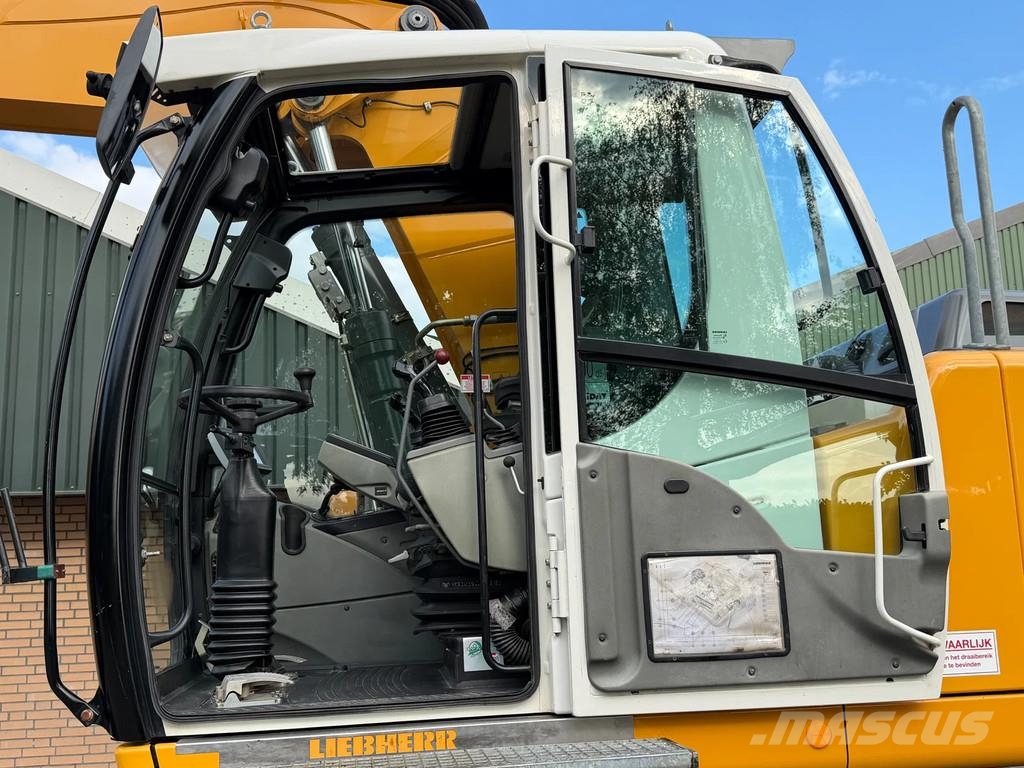 Liebherr A914 Wielgraafmachines