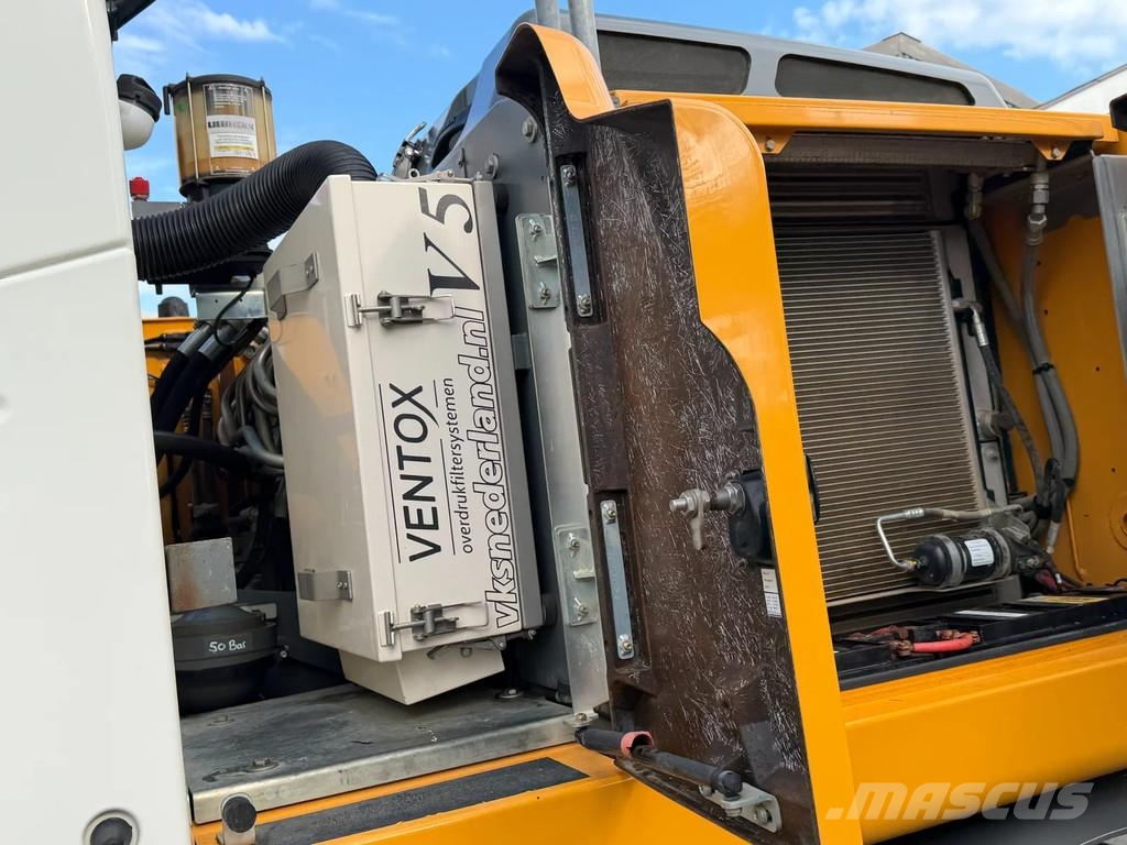Liebherr A914 Wielgraafmachines