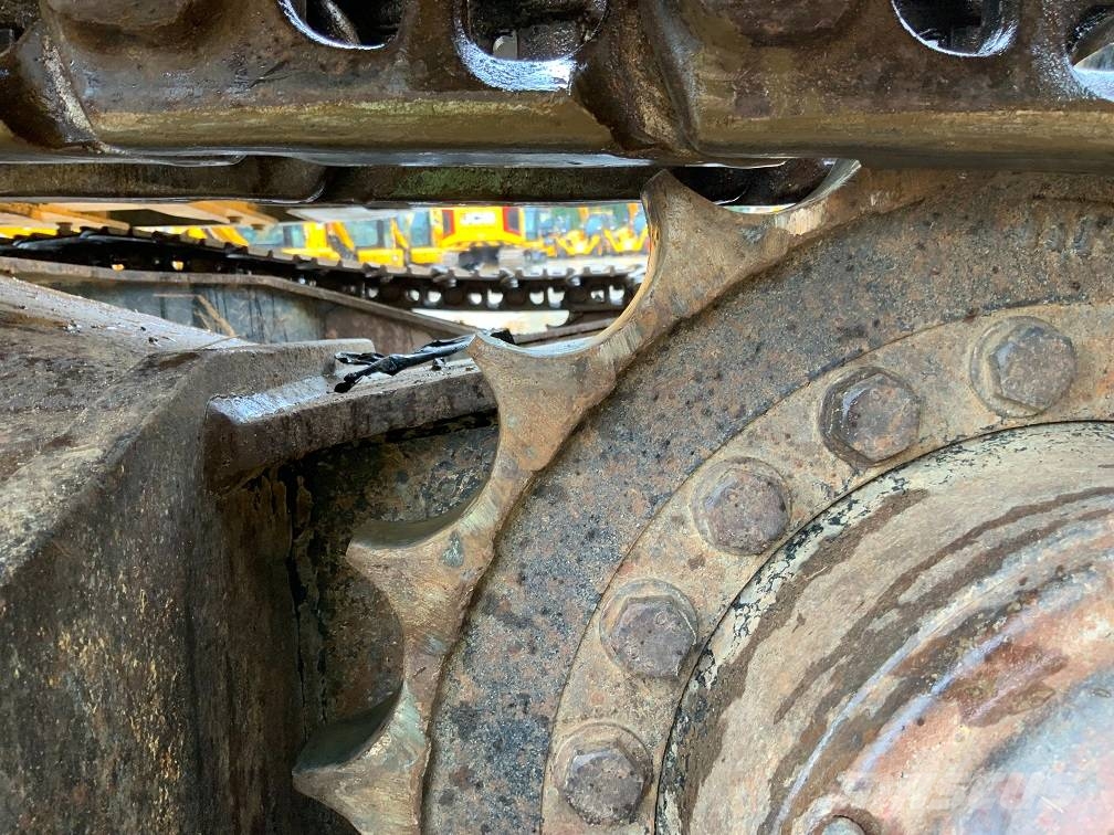 JCB JS 260 LC Gravemaskiner på larvebånd