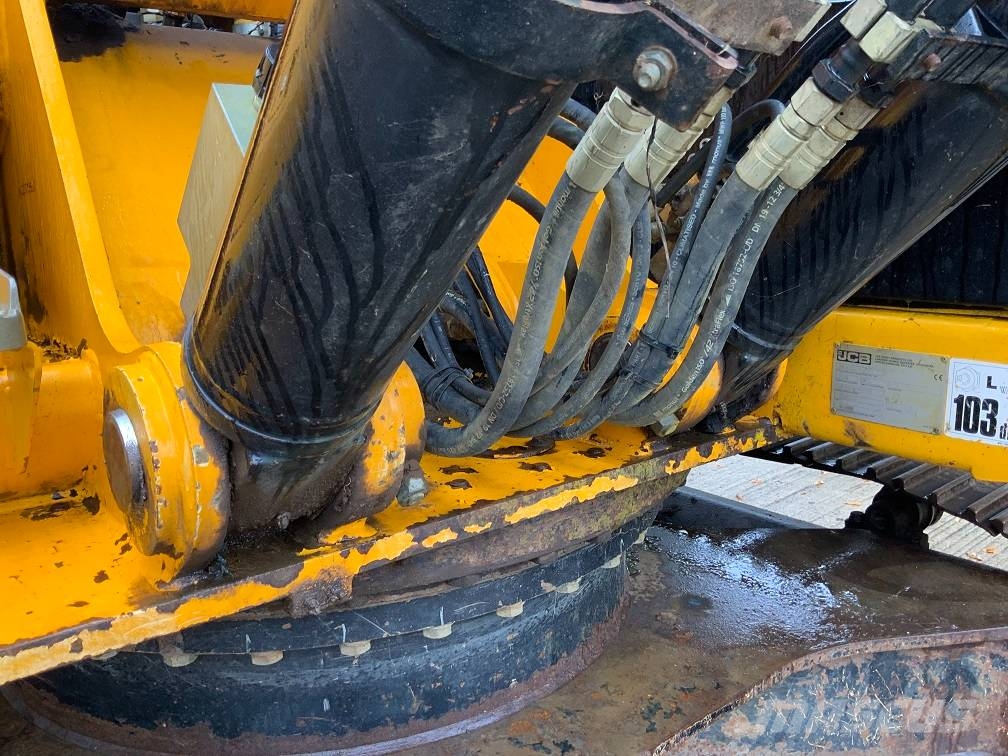 JCB JS 260 LC Gravemaskiner på larvebånd