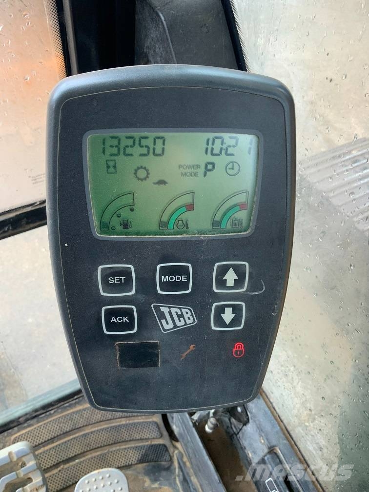 JCB JS 260 LC Gravemaskiner på larvebånd