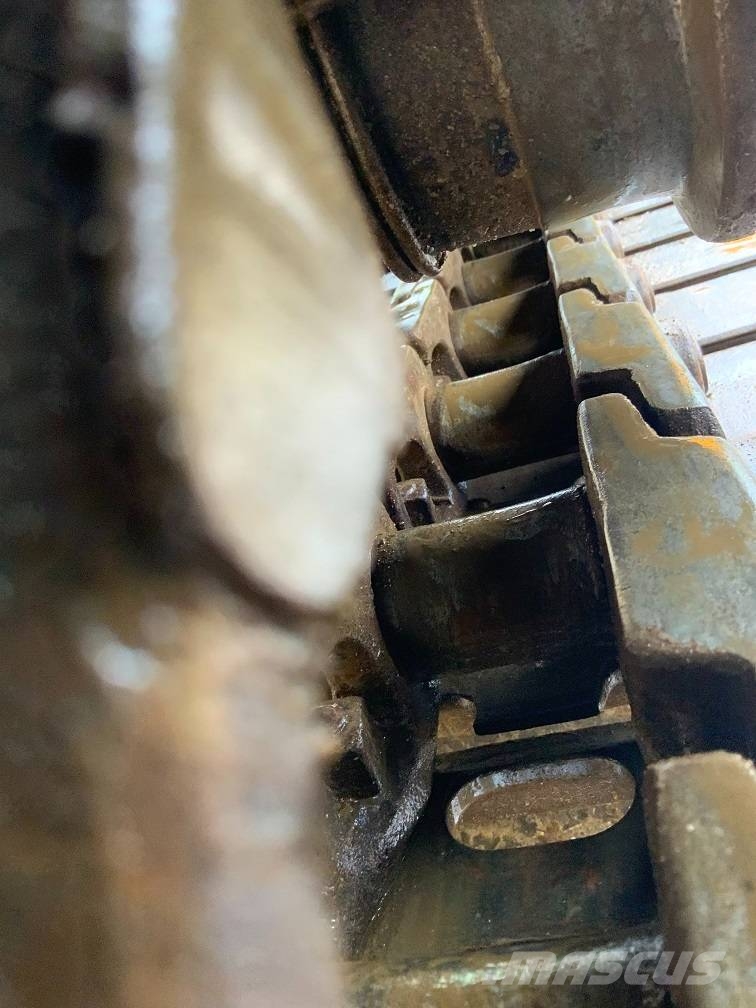 JCB JS 260 LC Gravemaskiner på larvebånd