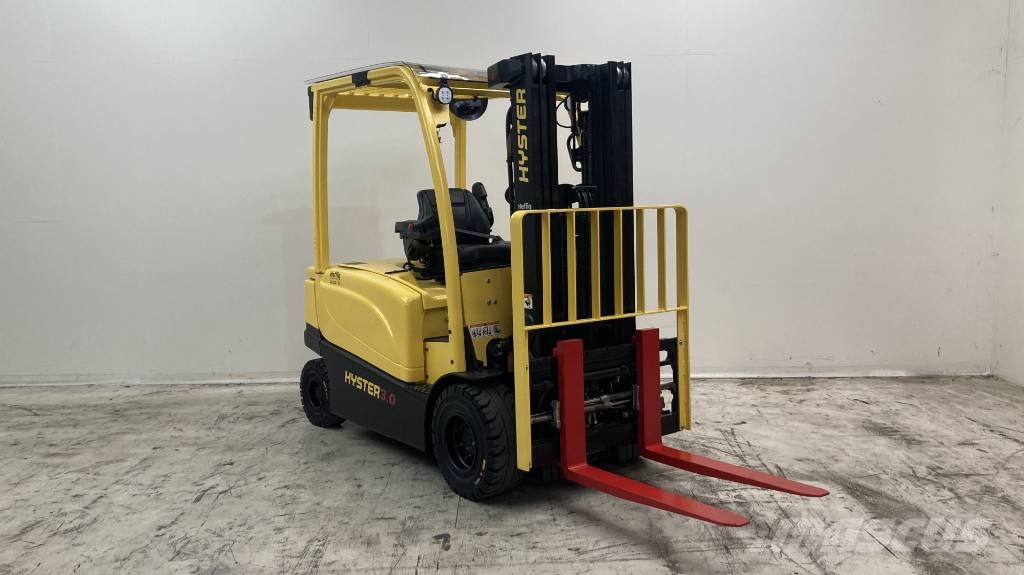 Hyster J3.0XN Carrelli elevatori elettrici