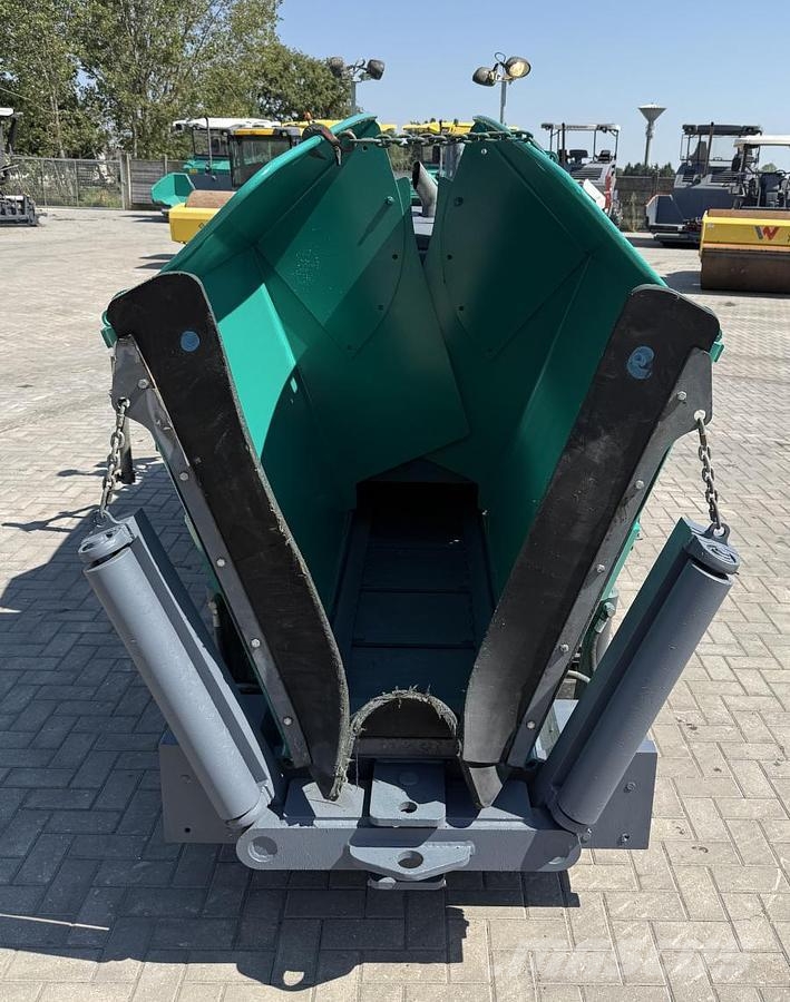 Vögele Super 800-3i Gradbeništvo - drugo