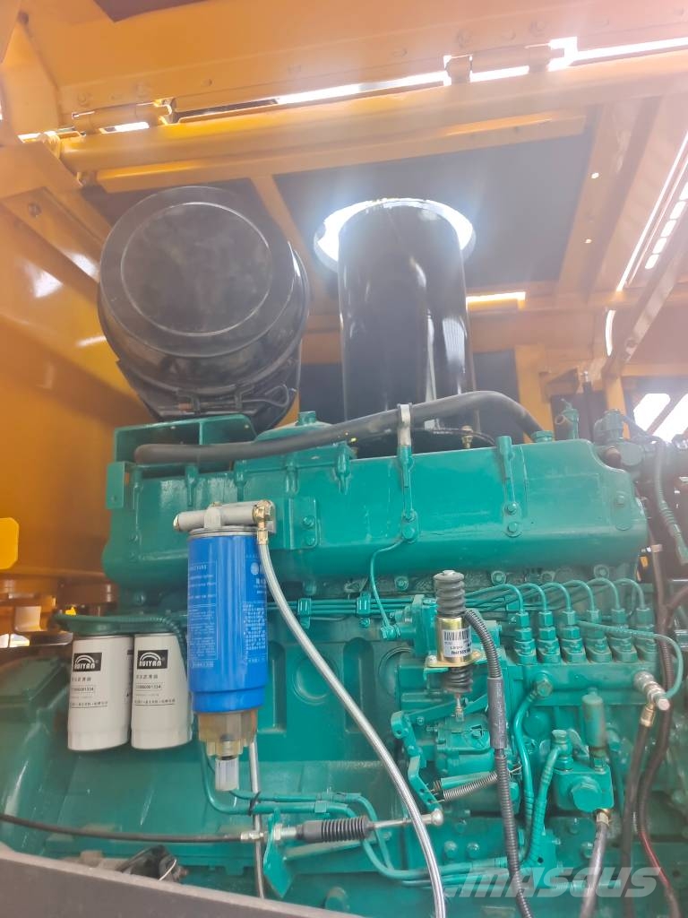 SDLG LG 956 L Shanghai largest supplier Incarcator pe pneuri