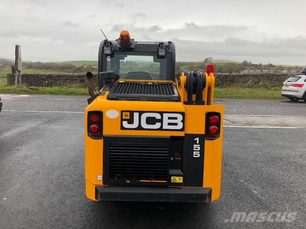 JCB 155 Lietoti riteņu kompaktiekrāvēji