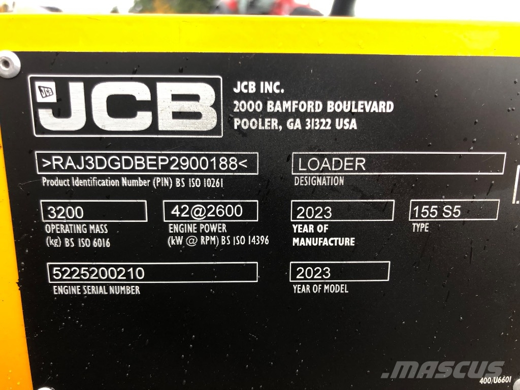 JCB 155 Lietoti riteņu kompaktiekrāvēji