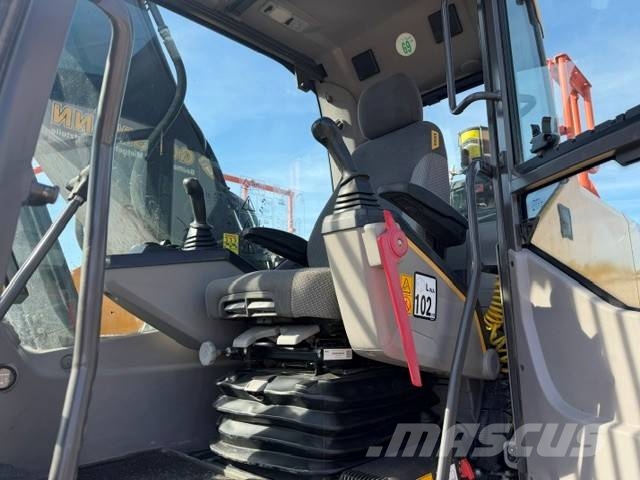 Volvo EC 220 E Bagri goseničarji