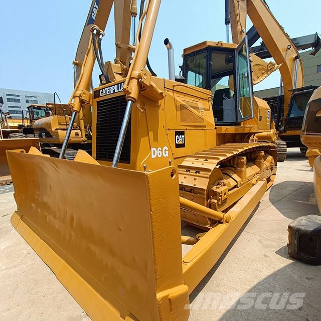 CAT D 6 G 履帶推土機