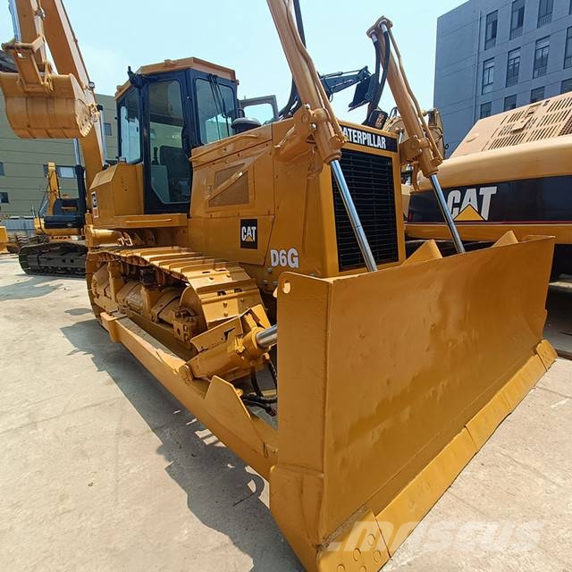 CAT D 6 G 履帶推土機