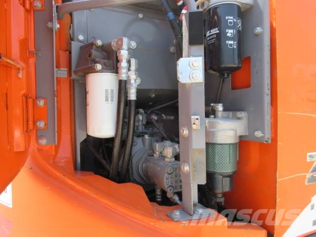 Hitachi ZX 135 US-6 Lánctalpas kotrók