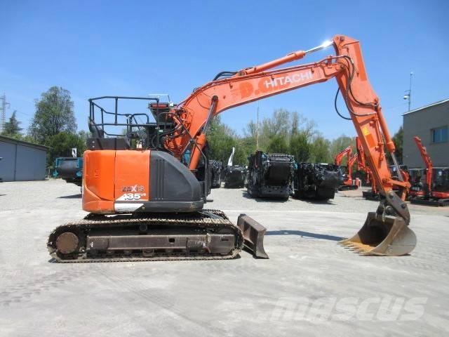 Hitachi ZX 135 US-6 Lánctalpas kotrók