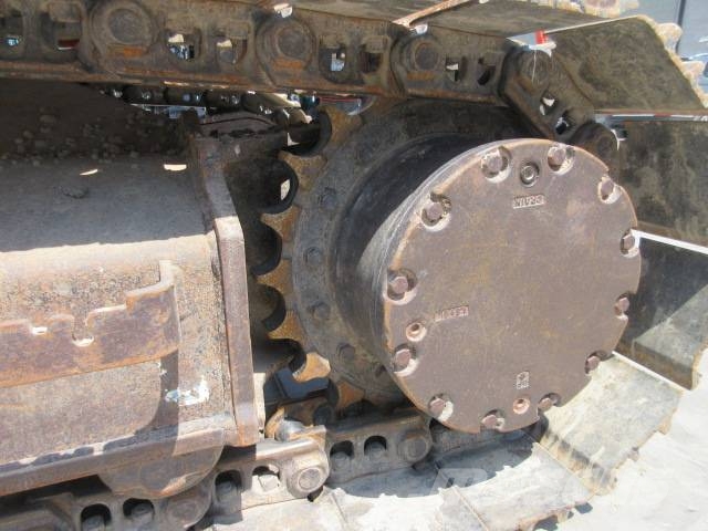 Hitachi ZX 135 US-6 Lánctalpas kotrók