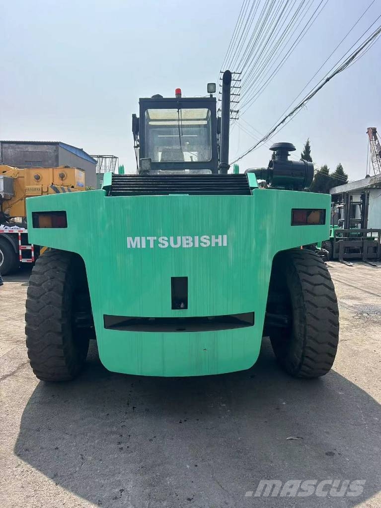 Mitsubishi FD 250 Diesel Trucker