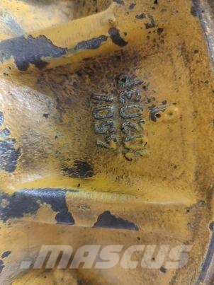 JCB 535-95 (45010203P) crossover, portal axle Hjulaxlar