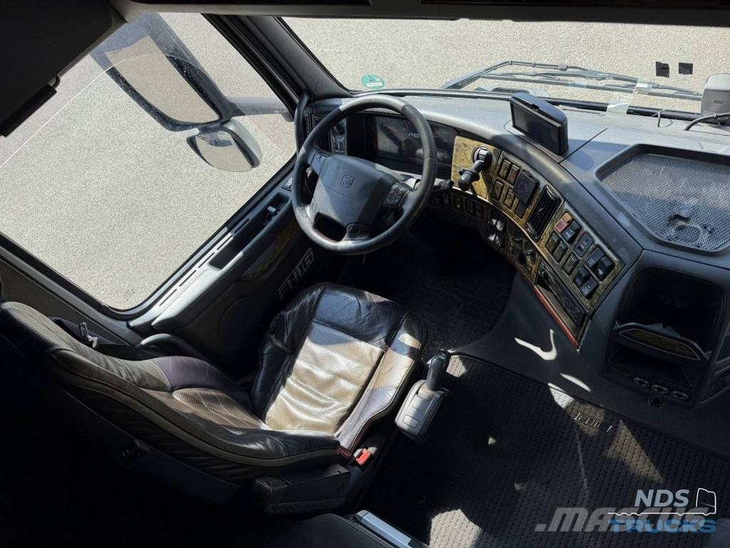 Volvo FH16.550 - XL ADR Standclima Trekkers