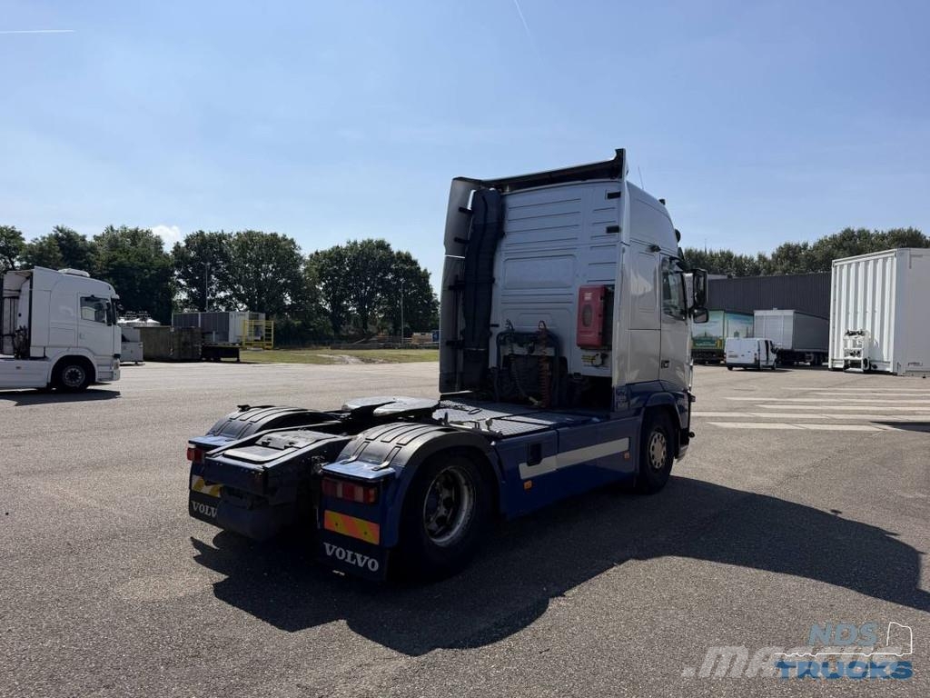 Volvo FH16.550 - XL ADR Standclima Trekkers